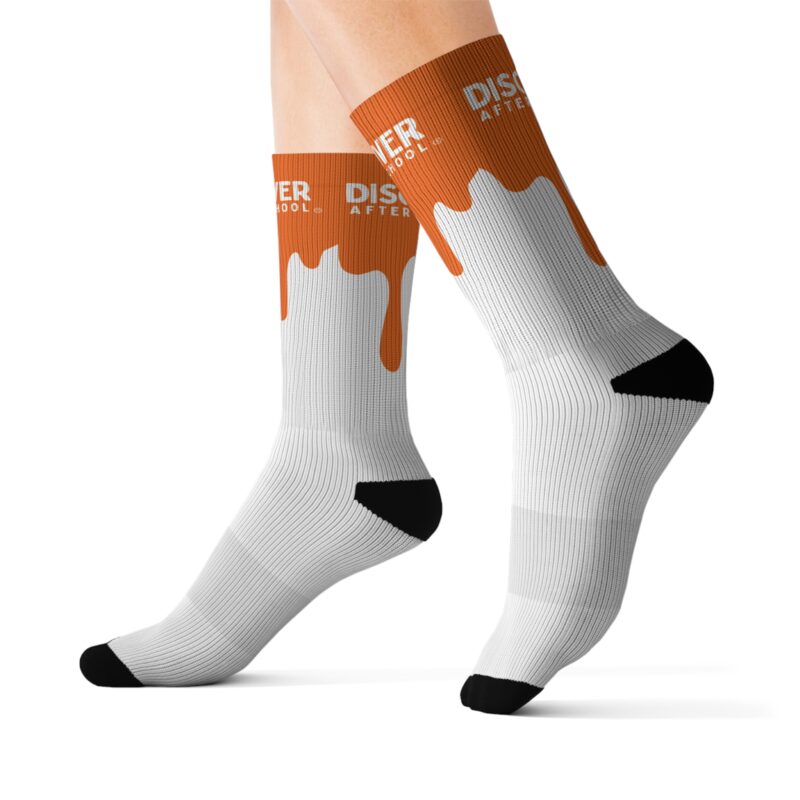 Discover Socks - White - Image 5